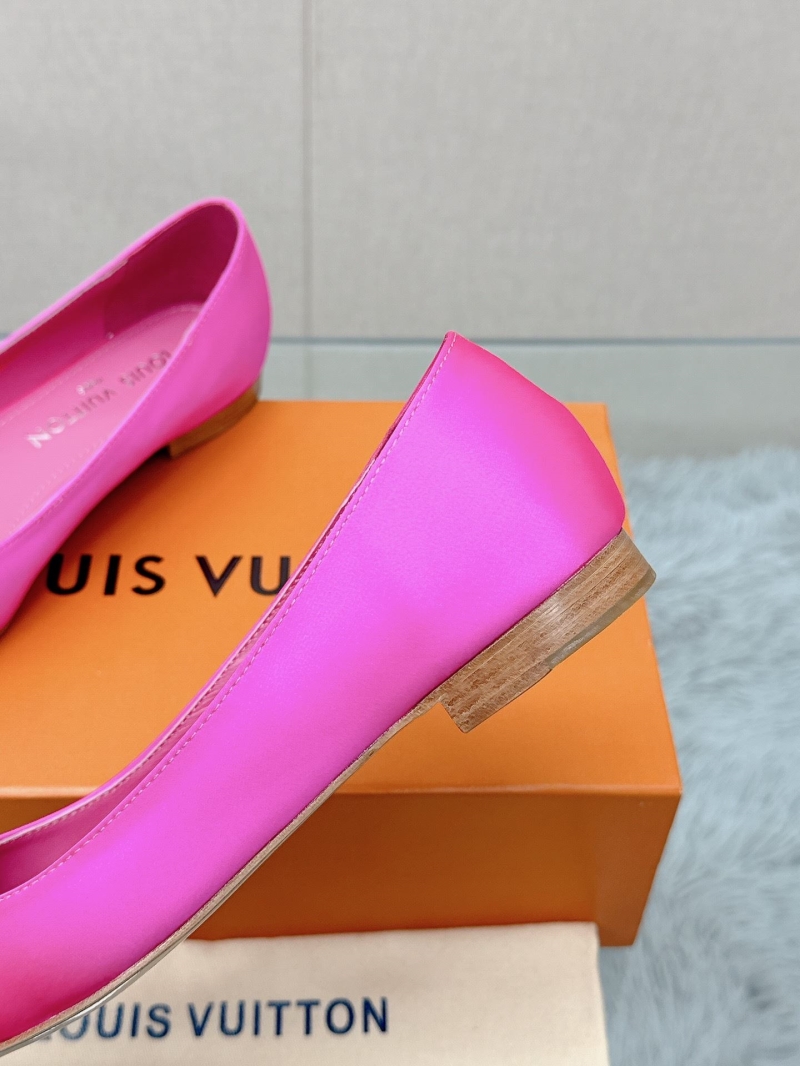 LV flat shoes